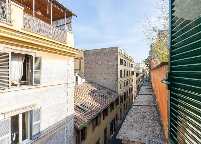 Borgo Vittorio Terrace By In *